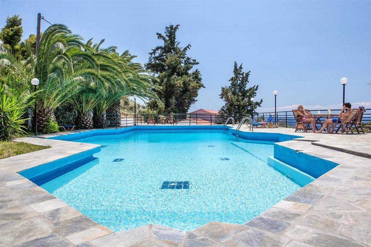 Stafylos Suites & Boutique Hotel Exterior photo