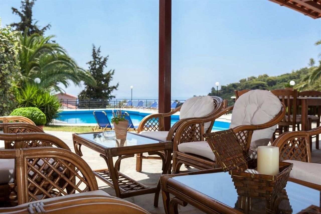 Stafylos Suites & Boutique Hotel Exterior photo